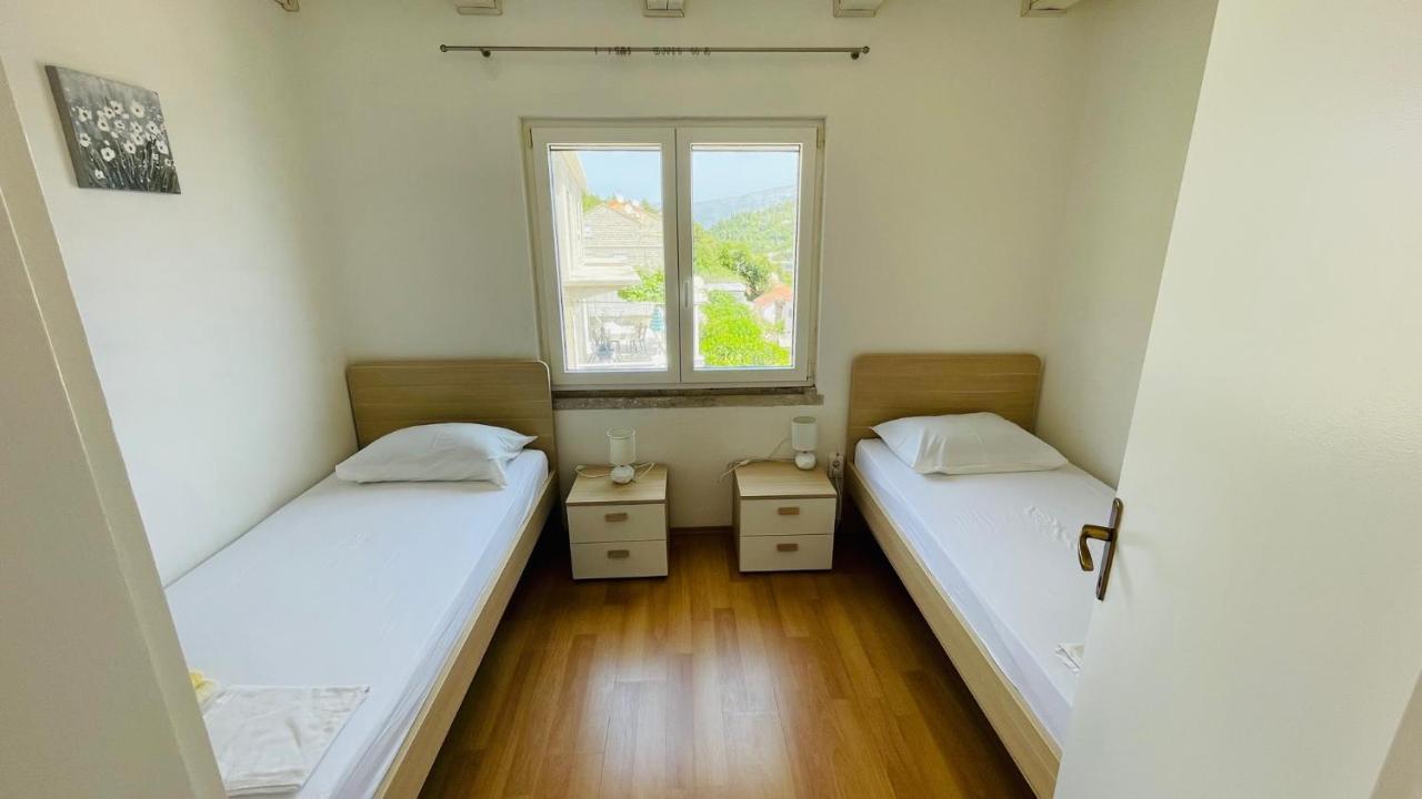 Apartments Danijela Λομπάρδα Εξωτερικό φωτογραφία