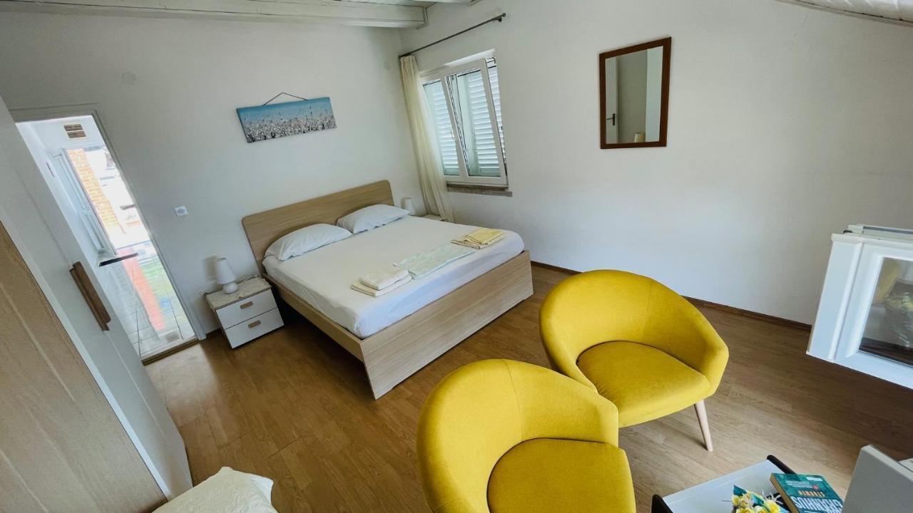 Apartments Danijela Λομπάρδα Εξωτερικό φωτογραφία