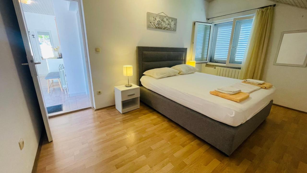 Apartments Danijela Λομπάρδα Εξωτερικό φωτογραφία